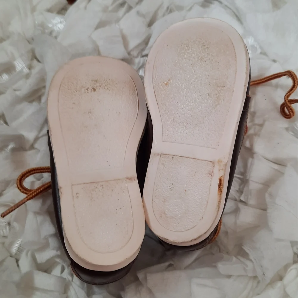 Step and Stride Brown Boat Shoes Baby Loafers Infant Size 2